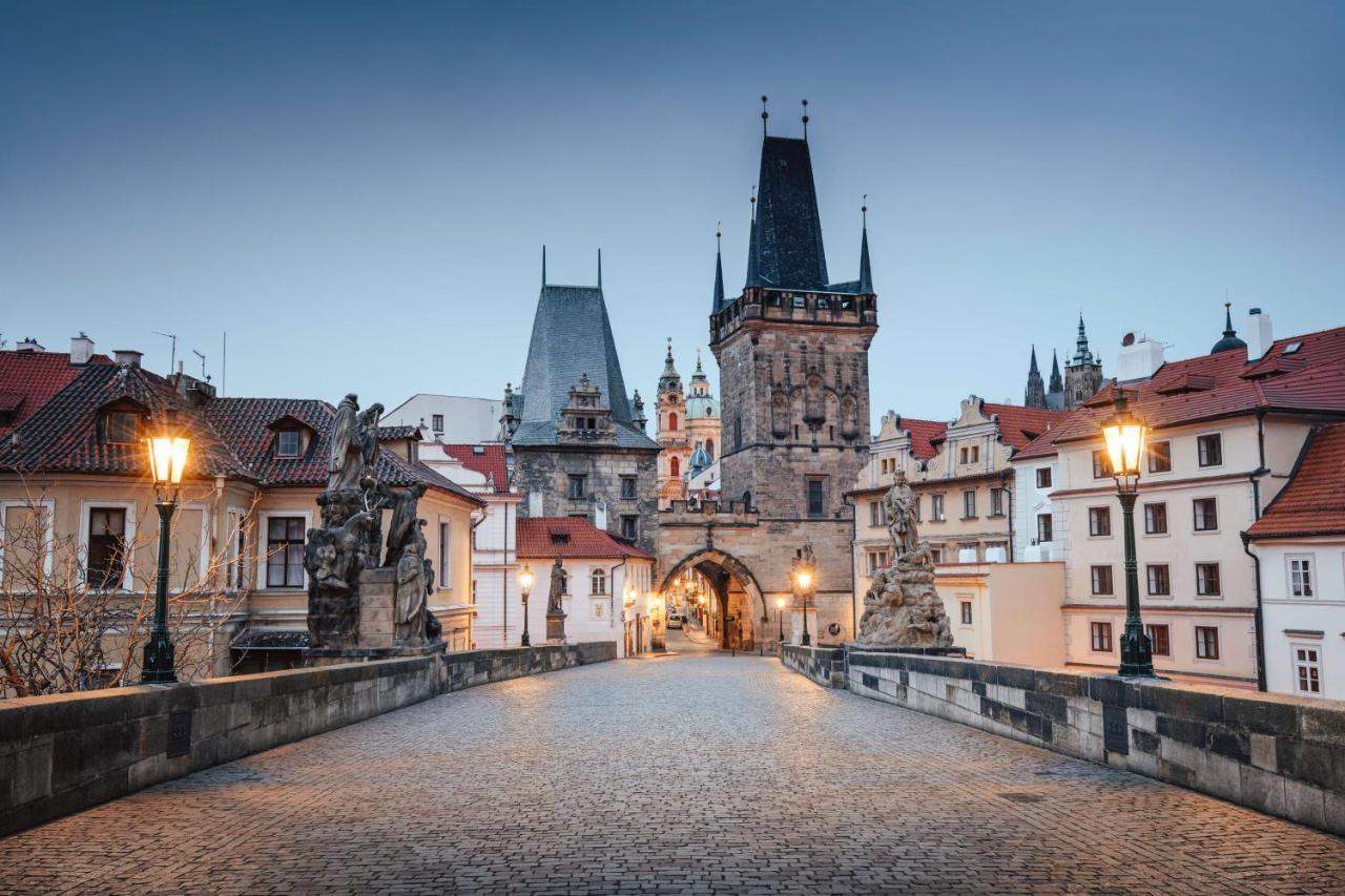 Отель Andaz Prague, By Hyatt Экстерьер фото