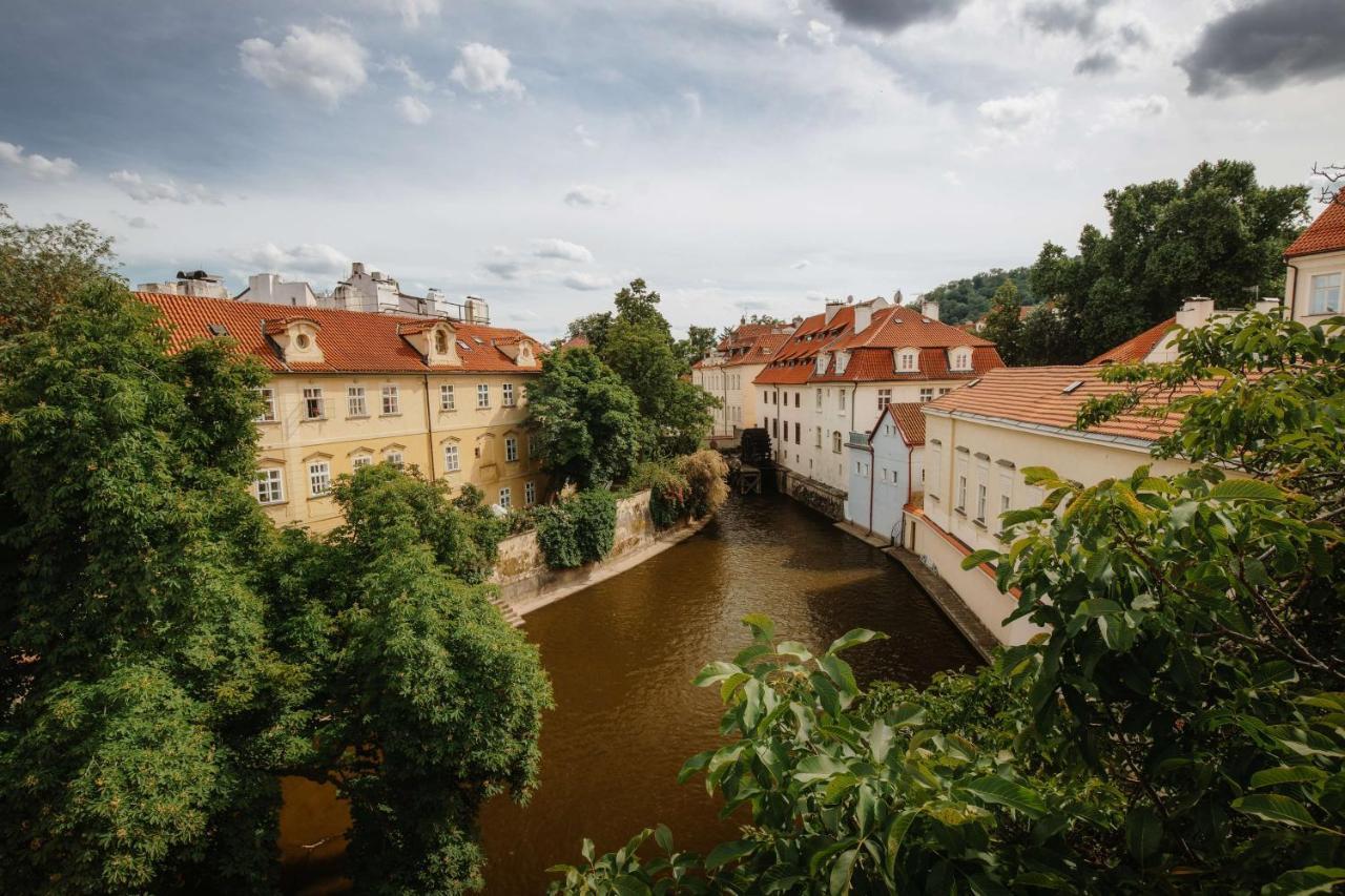 Отель Andaz Prague, By Hyatt Экстерьер фото