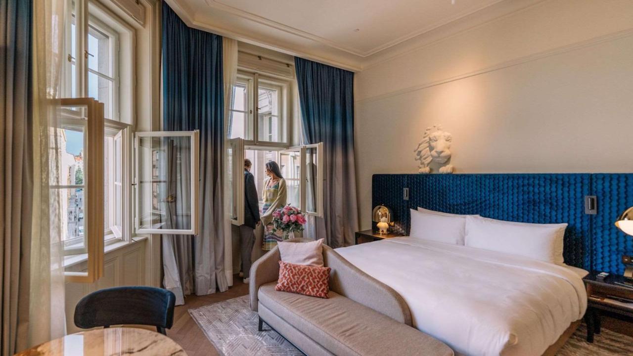 Отель Andaz Prague, By Hyatt Экстерьер фото