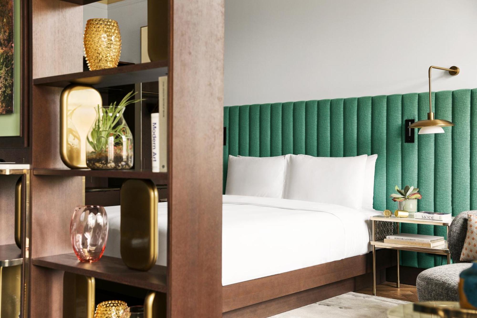 Отель Andaz Prague, By Hyatt Экстерьер фото
